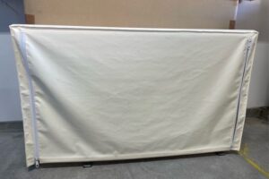 機械カバー製作（装置や設備を汚れや埃から保護用ビニールカバー）