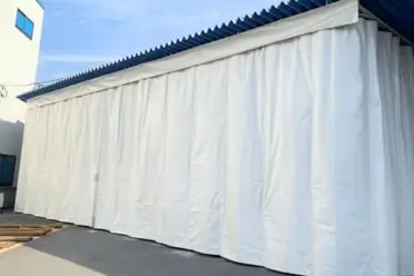 屋外ビニールカーテン